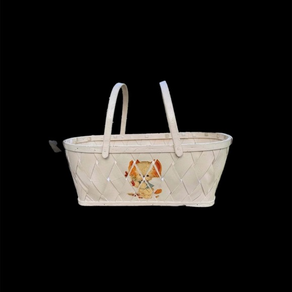 Vintage Antique 1930’s Baby Basket Bassinet FOR DECORATION Only